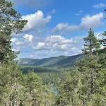 Modern Joenpolku With Jacuzzi, Sauna And Scenic Views *