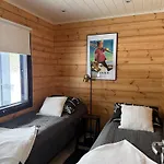 Modern Joenpolku With Jacuzzi, Sauna And Scenic Views Villa Ruka