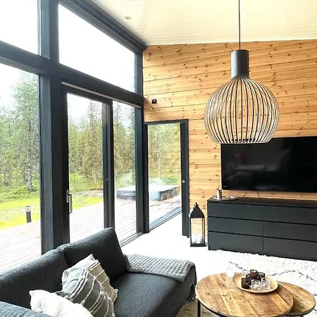 Modern Joenpolku With Jacuzzi, Sauna And Scenic Views 빌라 *